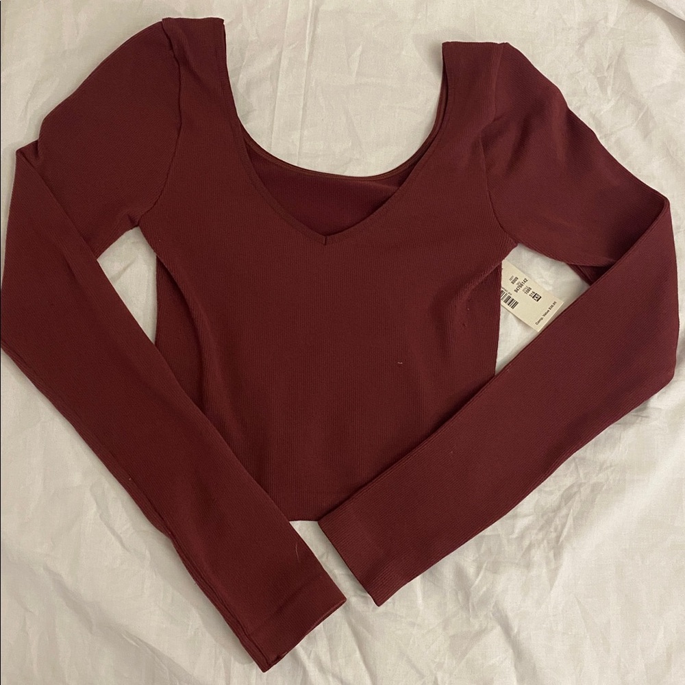 Aeropostale Women's Long Sleeve Tee - Burgundy